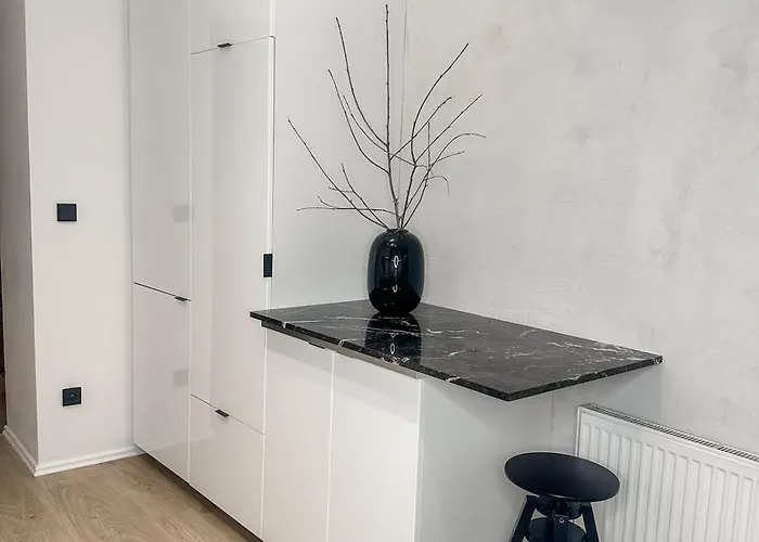 Design In 6 Apartment